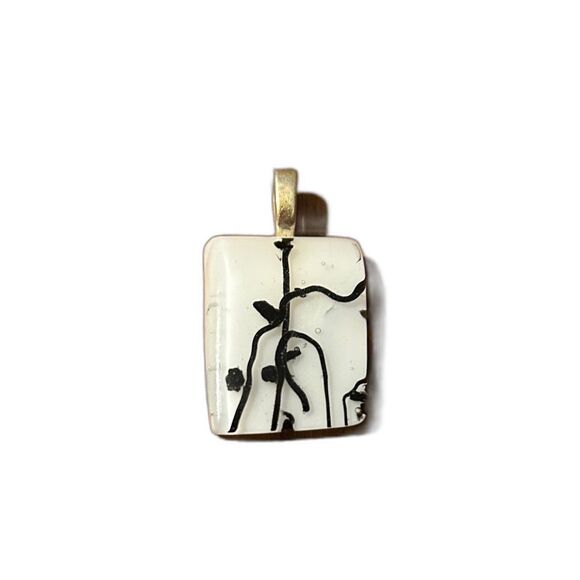 Unbranded Jewelry - Abstract Black and White Glass Pendant Vintage Bohemian Y2K Chunky Art